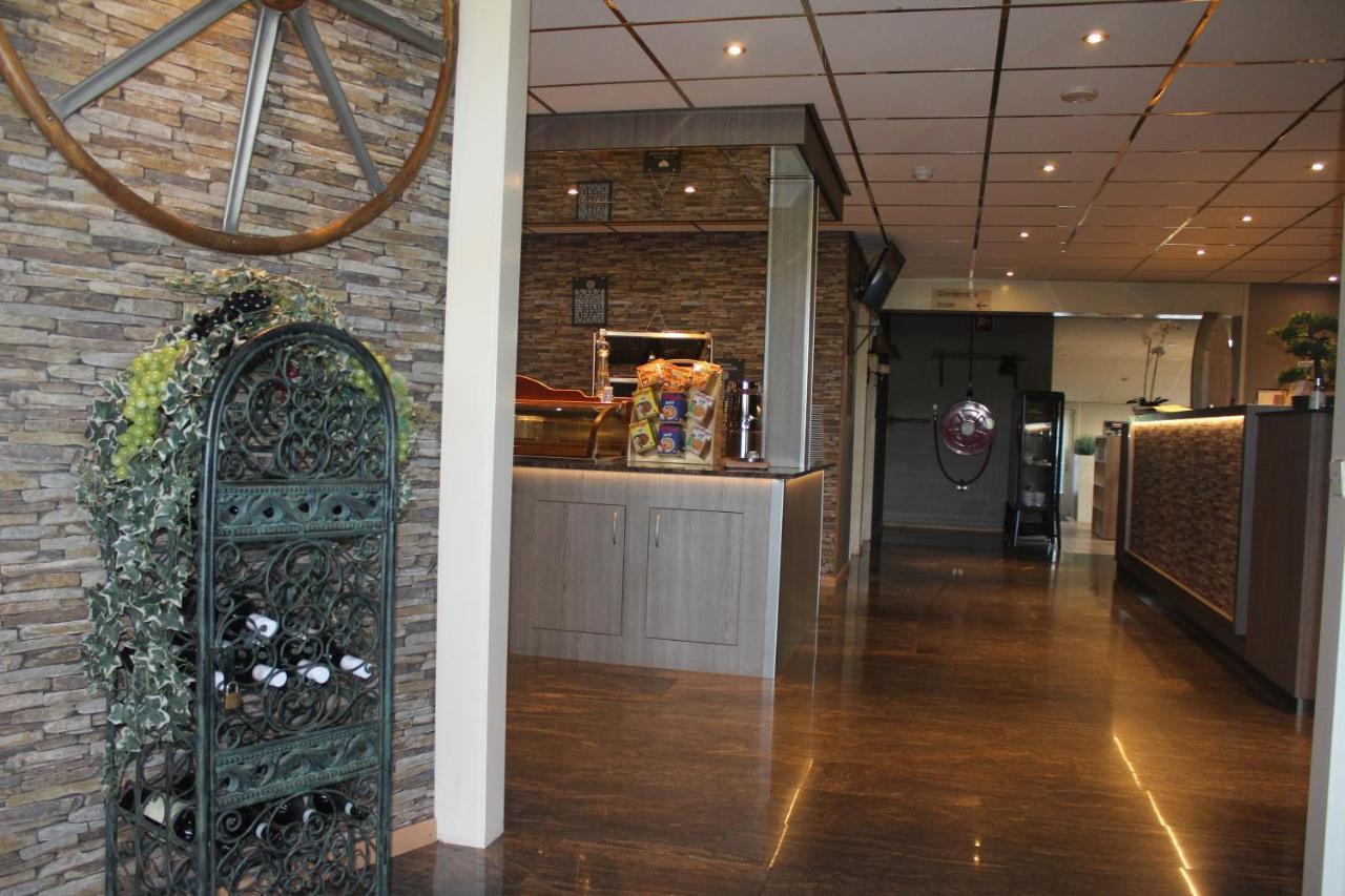 Hotel Restaurant 'T Klokje Renesse Dış mekan fotoğraf